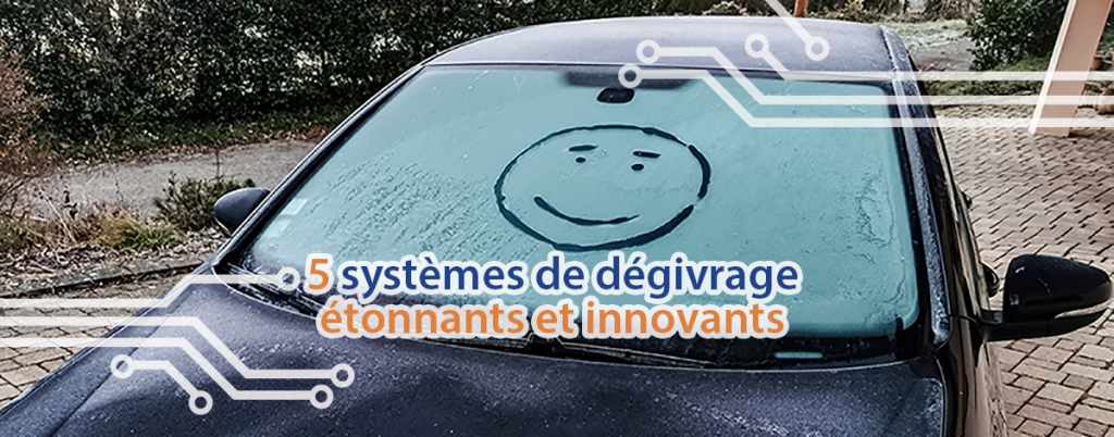 une voiture à dégivrer avec un smiley