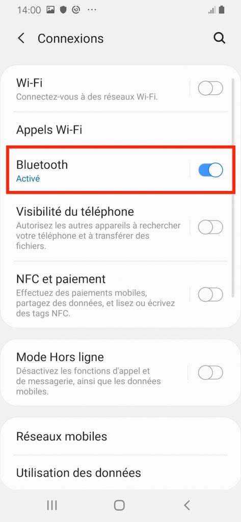 Activer le Bluetooth sur votre smartphone.