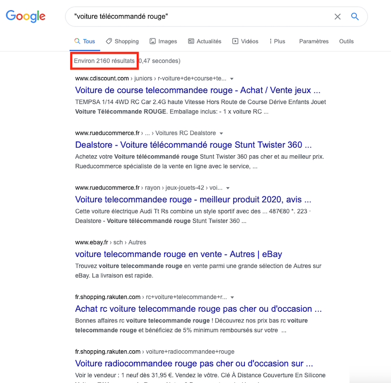 Une requête avec des guillemets sur Google pour des résultats affinés.