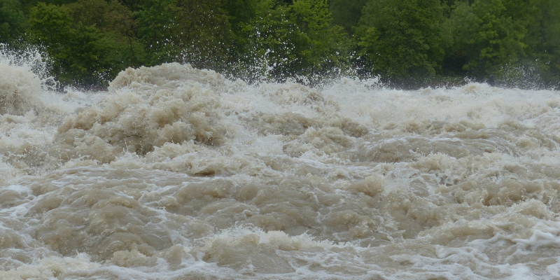 Image d'inondation pour un article qui a pour vocation d'aider à se protéger contre les Intempéries et bien se protéger 

